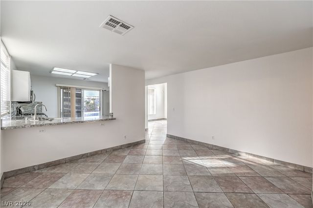 1925 Curio Drive, North Las Vegas, NV 89031