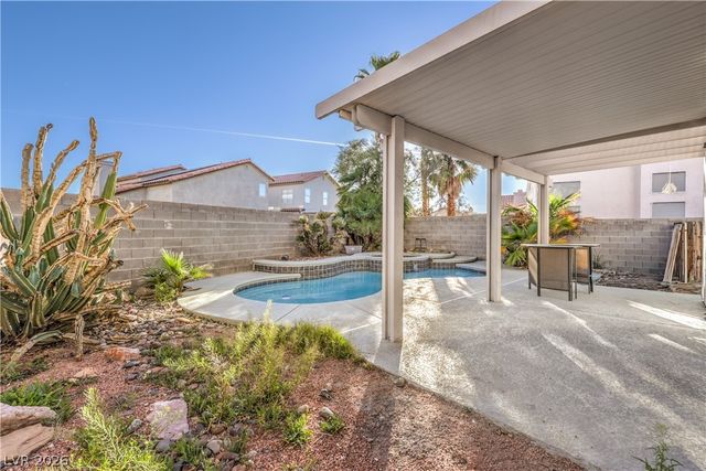 1925 Curio Drive, North Las Vegas, NV 89031