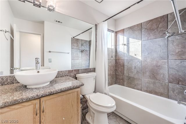 1925 Curio Drive, North Las Vegas, NV 89031