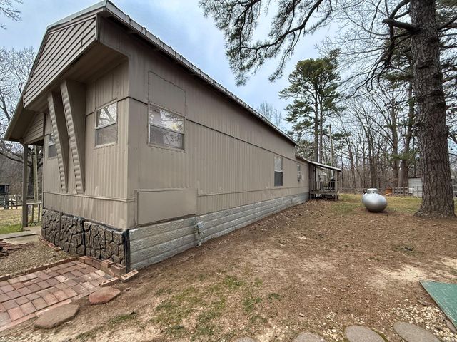 20 County Road 383, Wynne, AR 72396