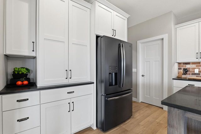 1919 Vincent DRIVE, Sheboygan, WI 53081