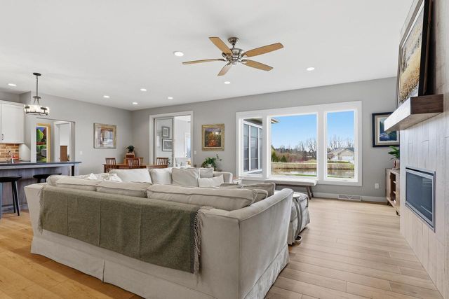 1919 Vincent DRIVE, Sheboygan, WI 53081