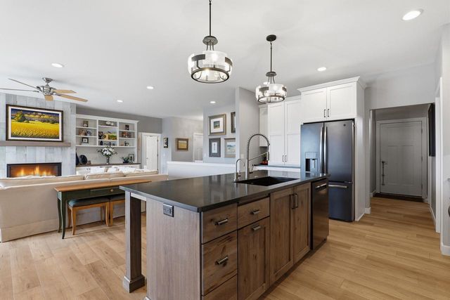 1919 Vincent DRIVE, Sheboygan, WI 53081