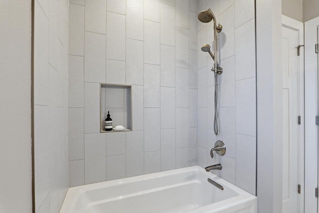 1919 Vincent DRIVE, Sheboygan, WI 53081