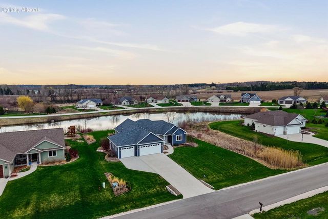 1919 Vincent DRIVE, Sheboygan, WI 53081