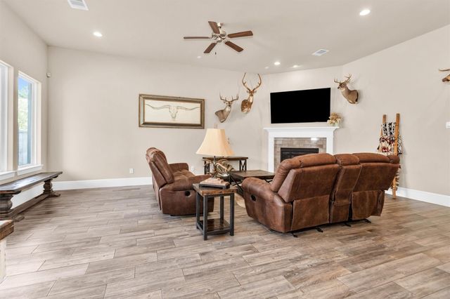 114 Pilazzo Street, Montgomery, TX 77316