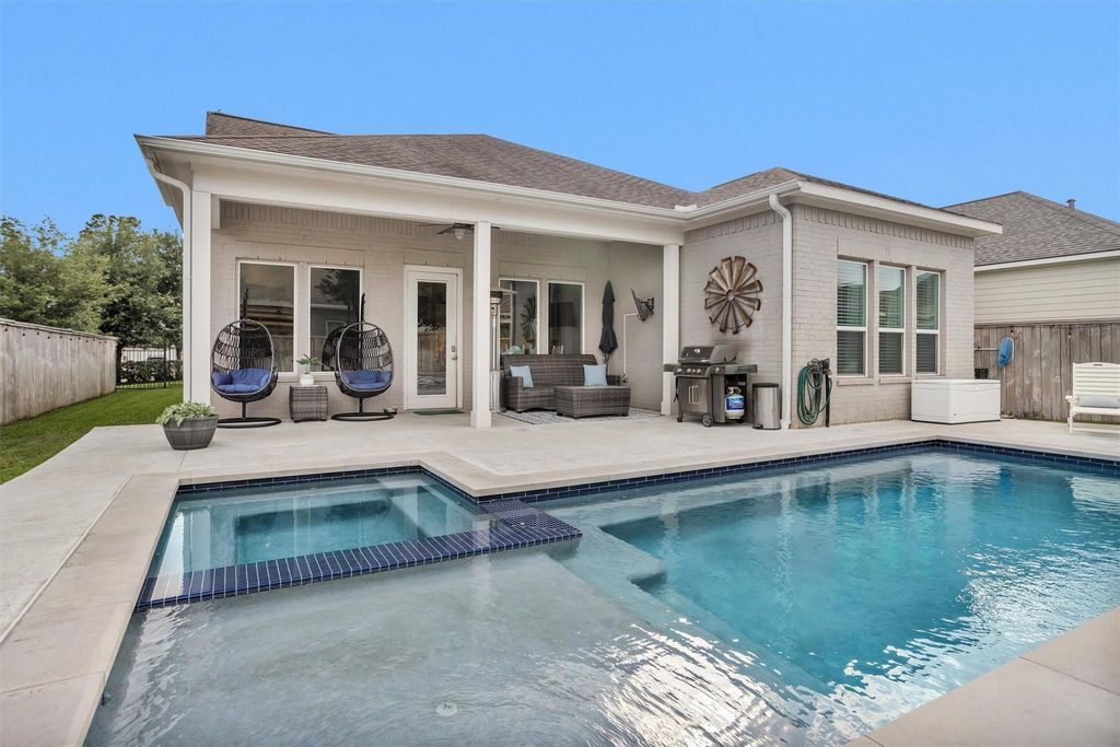 114 Pilazzo Street, Montgomery, TX 77316