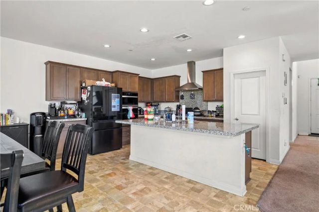 774 Green Ct, Perris, CA 92571