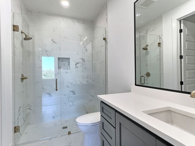 400 Vista Buena Trail, Fort Worth, TX 76111