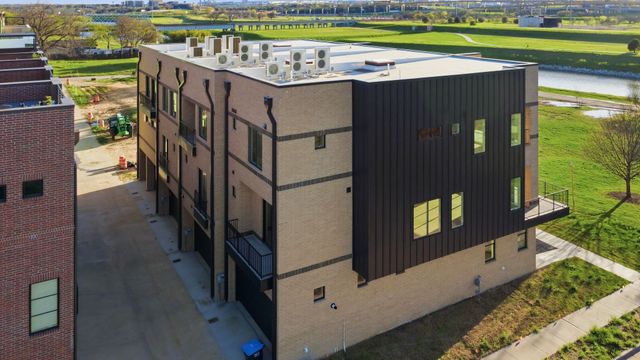 400 Vista Buena Trail, Fort Worth, TX 76111