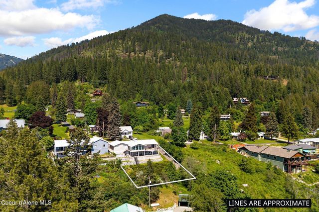620 Lookout BLVD, Hope, ID 83836