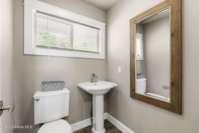 620 Lookout BLVD, Hope, ID 83836