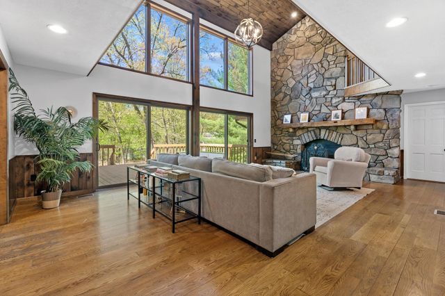 60 Innsbruck Boulevard, Hopewell Junction, NY 12533