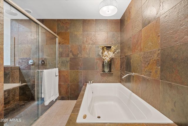 2933 E PIERSON Street, Phoenix, AZ 85016