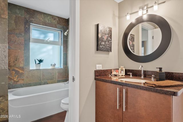 2933 E PIERSON Street, Phoenix, AZ 85016