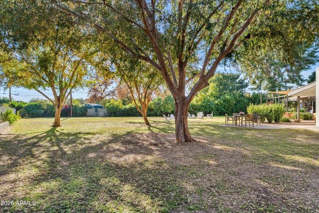 2933 E PIERSON Street, Phoenix, AZ 85016