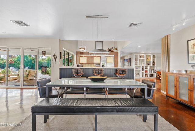 2933 E PIERSON Street, Phoenix, AZ 85016