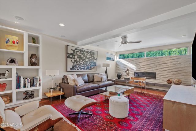 2933 E PIERSON Street, Phoenix, AZ 85016