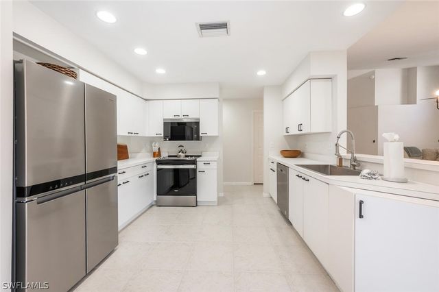 2835 Mizzen WAY, Naples, FL 34109