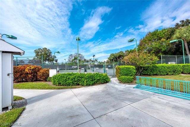 2835 Mizzen WAY, Naples, FL 34109