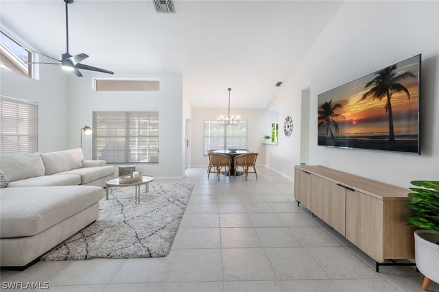 2835 Mizzen WAY, Naples, FL 34109