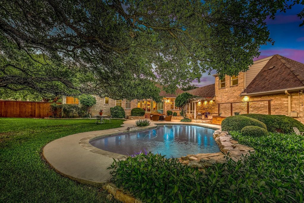 127 Roberts CIR, Georgetown, TX 78633