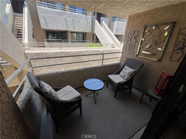 470 S Calle Encilia B11, Palm Springs, CA 92262