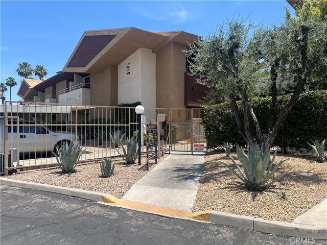 470 S Calle Encilia B11, Palm Springs, CA 92262