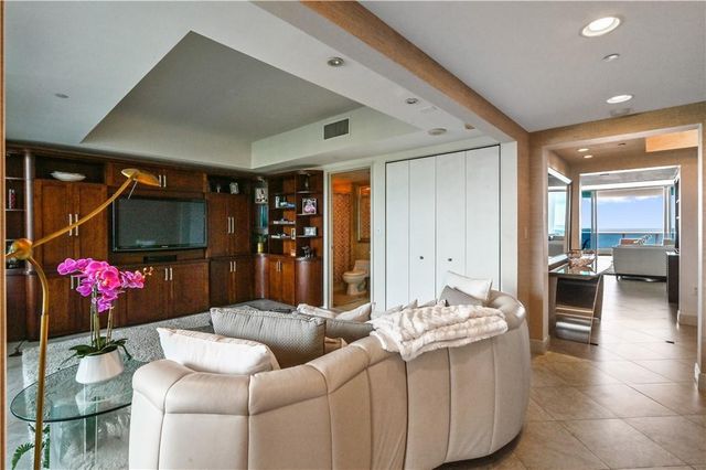 1600 S Ocean Boulevard 902, Lauderdale By The Sea, FL 33062