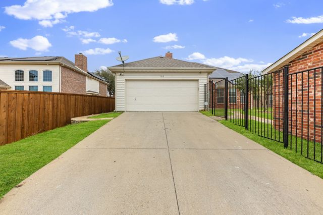 1212 Drexel Drive, Desoto, TX 75115