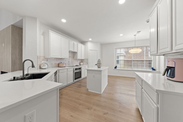 1212 Drexel Drive, Desoto, TX 75115