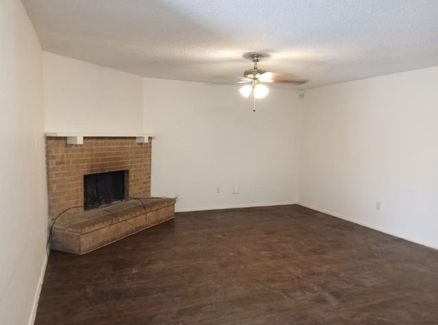 609 Windsor Drive, Everman, TX 76140