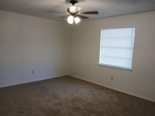 609 Windsor Drive, Everman, TX 76140