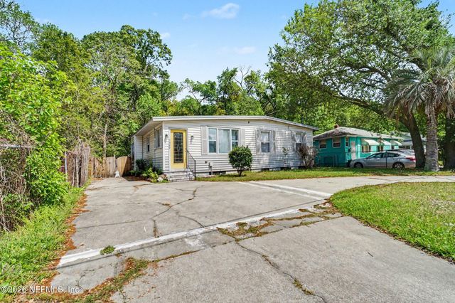 5409 BUNCHE Drive, Jacksonville, FL 32209