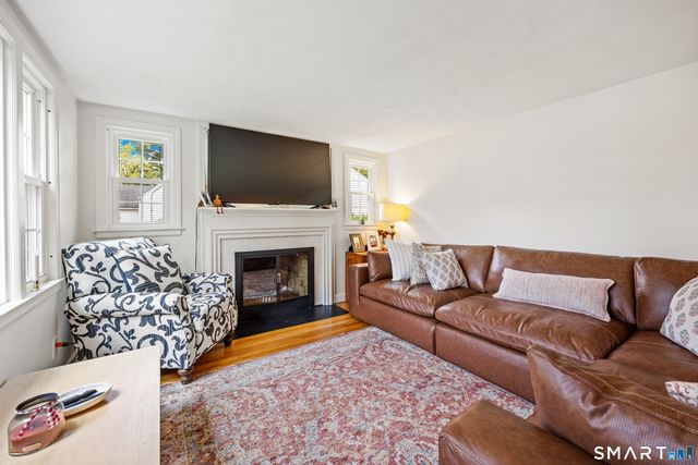 690 Forest Street, East Hartford, CT 06118
