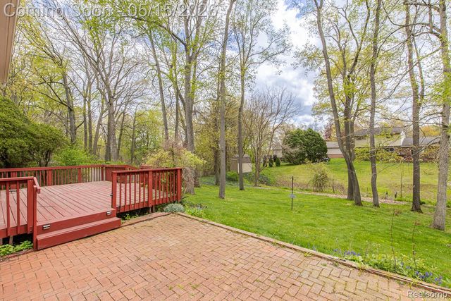 5118 Woodcreek Trail, Independence Charter Township, MI 48346