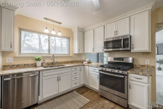 5118 Woodcreek Trail, Independence Charter Township, MI 48346