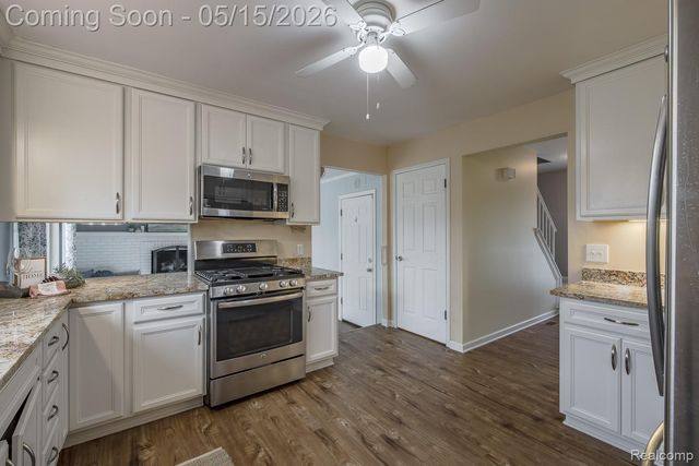 5118 Woodcreek Trail, Independence Charter Township, MI 48346