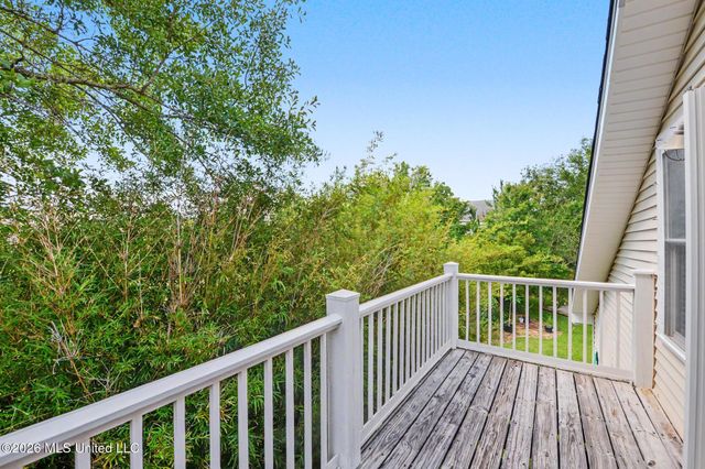 129 Lakewood Drive, Waveland, MS 39576