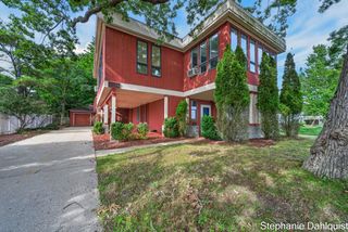 3135 Lakeshore Drive, Muskegon City, MI 49441