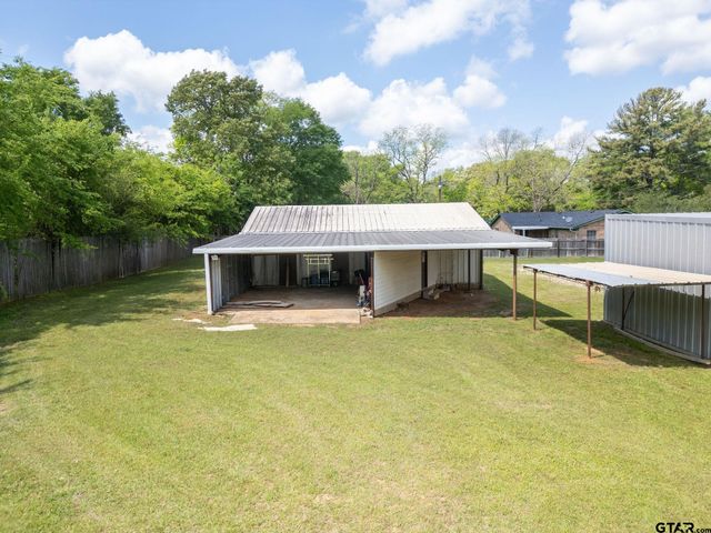 1006 Spring St, Longview, TX 75604