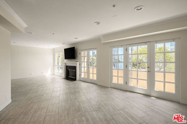 1278 S Camden Drive 103, Los Angeles, CA 90035