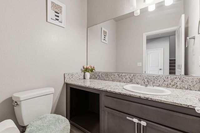 4292 N Vaughan Avenue, Fresno, CA 93723