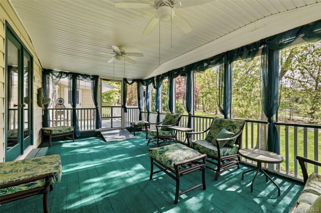 89 W Ridge Road, Warwick, NY 10990