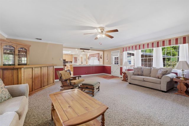 89 W Ridge Road, Warwick, NY 10990