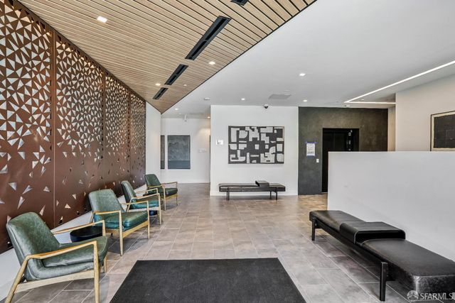 52 Kirkwood Avenue 414, San Francisco, CA 94124