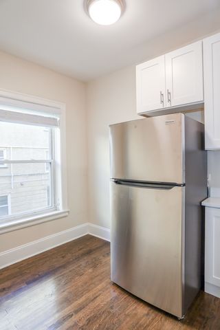 5746 S Stony Island Avenue 1-1, Chicago, IL 60637
