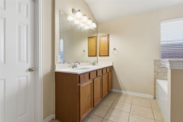 2217 Rockport Drive, Mckinney, TX 75071