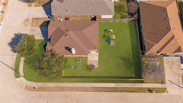 2217 Rockport Drive, Mckinney, TX 75071