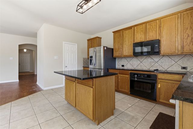 2217 Rockport Drive, Mckinney, TX 75071